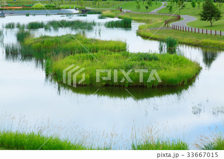 旭川駅前の北彩都橋よりあさひかわ北彩都ガーデンを望む 33667015
