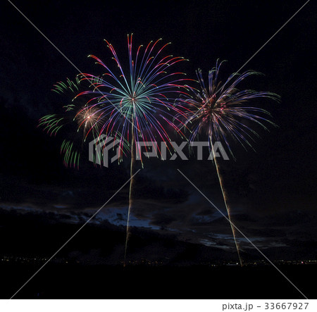 神明の花火 33667927