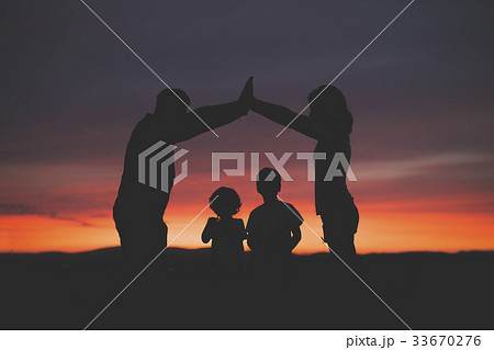 Happy family with dream house Happy family with dream house 33670276