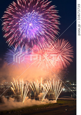 加古川花火大会（兵庫県加古川市）　※作品コメント欄に撮影位置情報有り 33673739