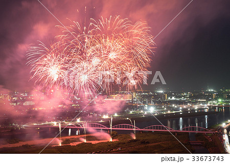 加古川花火大会 兵庫県加古川市 作品コメント欄に撮影位置情報有りの写真素材