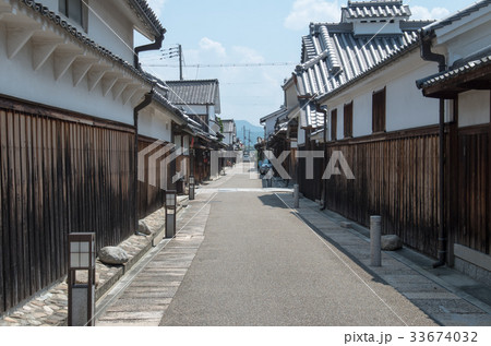 富田林寺内町の家並 33674032