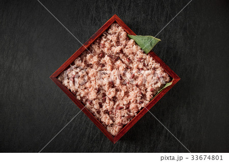 赤飯　rice boiled with red beans japanese food 33674801
