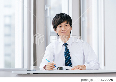 中高生　学習イメージ 33677720