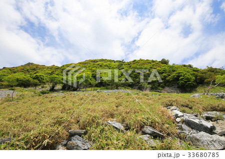 徳島県三好市 三嶺 遊歩道からの風景 徳島県三好市 三嶺 遊歩道からの風景 33680785