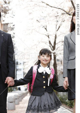 小学校入学式 小学校入学式 33681199