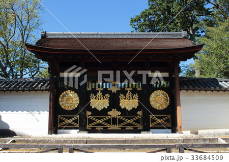 京都　醍醐寺　三宝院唐門 33684509