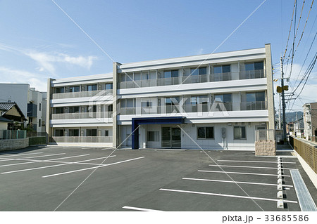 新築の集合住宅 33685586