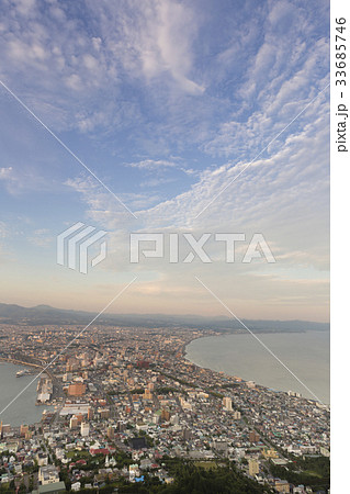 函館夕暮れ 函館山展望台からの眺望 函館夕暮れ 函館山展望台からの眺望 33685746