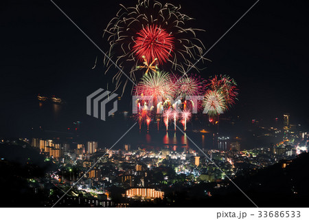 熱海海上花火大会 33686533
