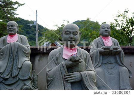 四国善通寺の表情豊かな五百羅漢地蔵 33686804