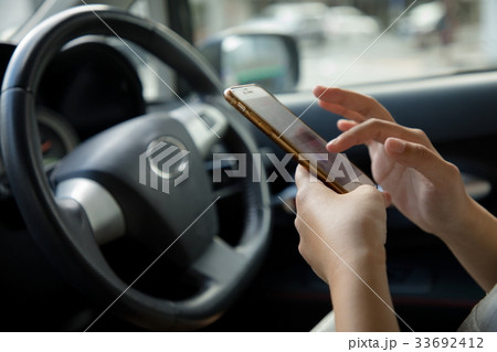 運転 運転 33692412