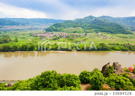 Durnstein, Wachau valley, Austria 33694528