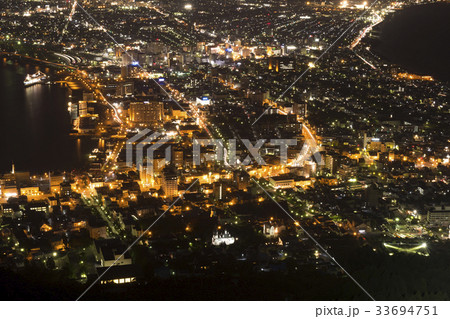 函館夜景　函館山からの眺望 33694751