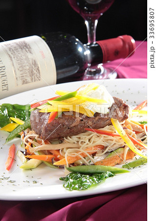 pasta 33695807