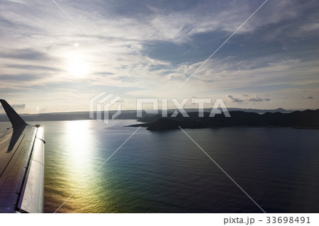 機内から見る奄美の海 33698491
