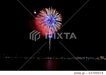 横須賀花火大会　よこすか開国祭 ～ アメリカ海軍基地からの眺望 ～ 2017年8月5日 （神奈川県  33700074