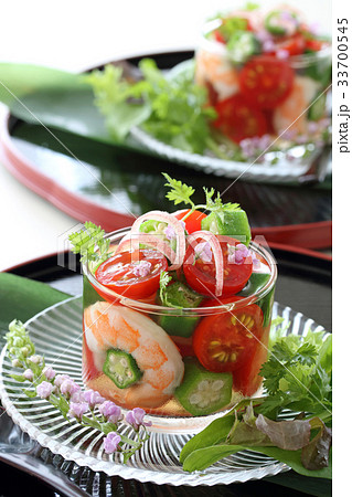 プチトマトとオクラのゼリー寄せ 33700545