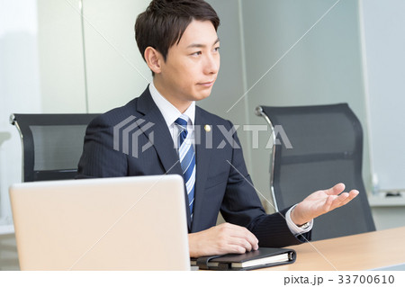 弁護士、法律相談 33700610