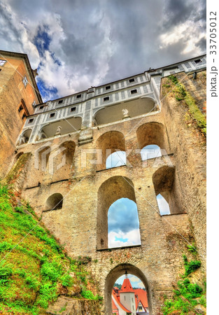 The Cloak Bridge at the Caste of Cesky Krumlov in 33705012