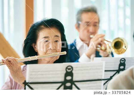 シニア 音楽サークル シニア 音楽サークル 33705824