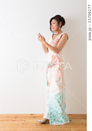 女性のポートレート 女性のポートレート 33706277