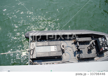 護衛艦「さわぎり」ゴムボート 33706446