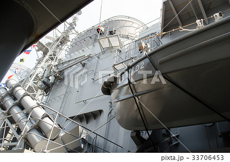 護衛艦 あさゆき「ハープーン対艦ミサイル」ブリッジ下 護衛艦 あさゆき「ハープーン対艦ミサイル」ブリッジ下 33706453