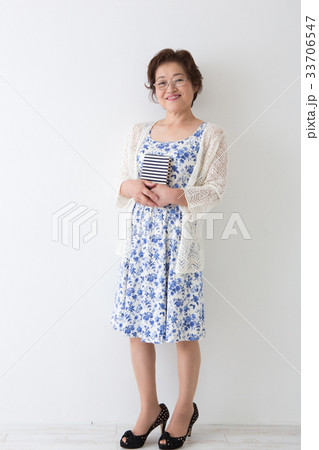 シニア女性のポートレート 33706547
