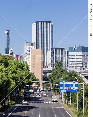 名古屋市中区大須都市風景　若宮大通りとグローバルゲート 33706613