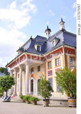 ピルニッツ宮殿「山の宮殿」（ドイツ・ドレスデン） 33707097