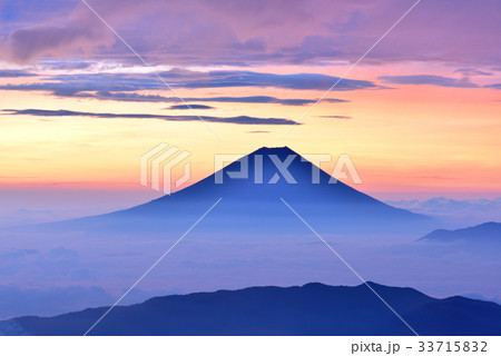 暁の富士 南アルプス北岳 暁の富士 南アルプス北岳 33715832