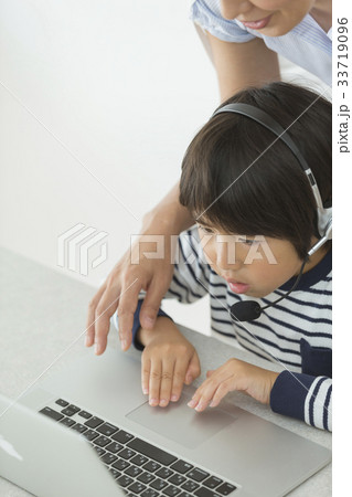 ワーキングマザー 33719096