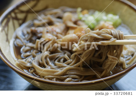蕎麦　そば　ソバ　山菜蕎麦　山菜ソバ　山菜そば　山菜　きのこ　茸 33720681