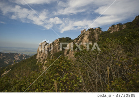 岩 石 グー 33720889