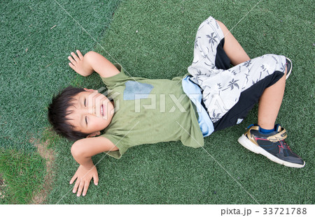 わがままな男の子 わがままな男の子 33721788
