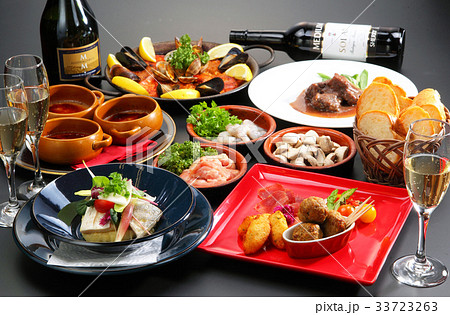 スペイン料理 33723263