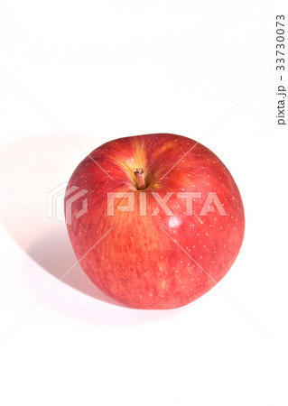 リンゴ（サンつがる） 33730073