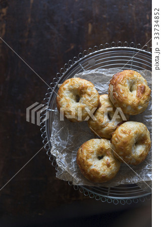 チーズとコーンのベーグル 33734852