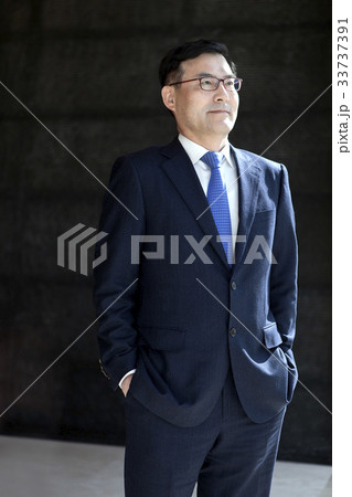 東洋人 ビジネスマン 1 33737391
