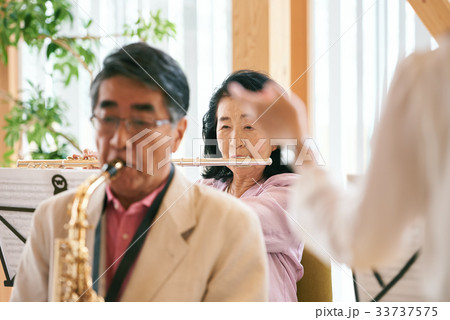 シニア 音楽サークル シニア 音楽サークル 33737575