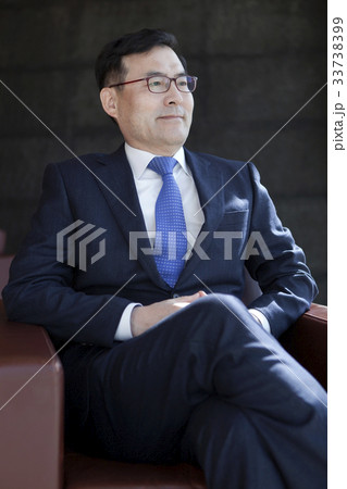 東洋人 ビジネスマン 1 33738399