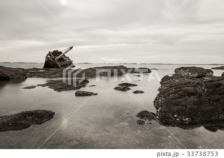 seascape in the evening 33738753