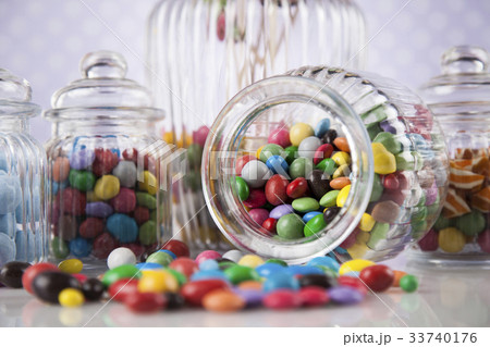 Gum sweet candy and lollipops and gum balls Gum sweet candy and lollipops and gum balls 33740176