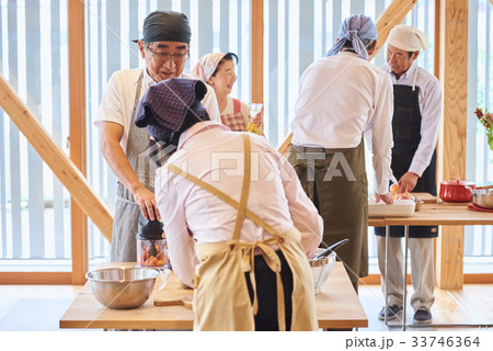 シニア 料理教室 33746364
