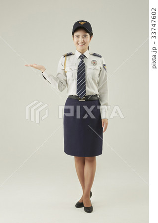 警察 女性 女 33747602