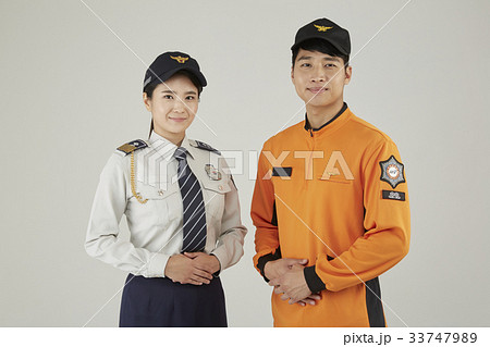 警察 男 男性 33747989