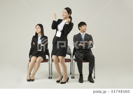 感情 競争 求職 33748360