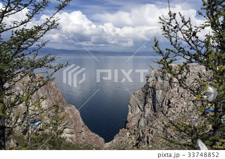 ロシアの バイカル湖 シベリア 33748852