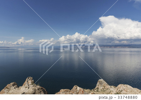 ロシアの バイカル湖 シベリア 33748880